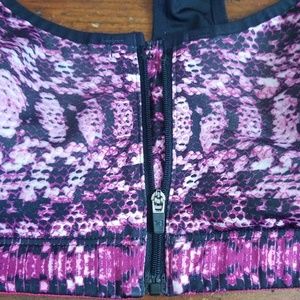 Under Armour Intimates & Sleepwear - Under Armor zip front sports bra racer back Under Armour Intimates & Sleepwear - Under Armor zip front sports bra racer back